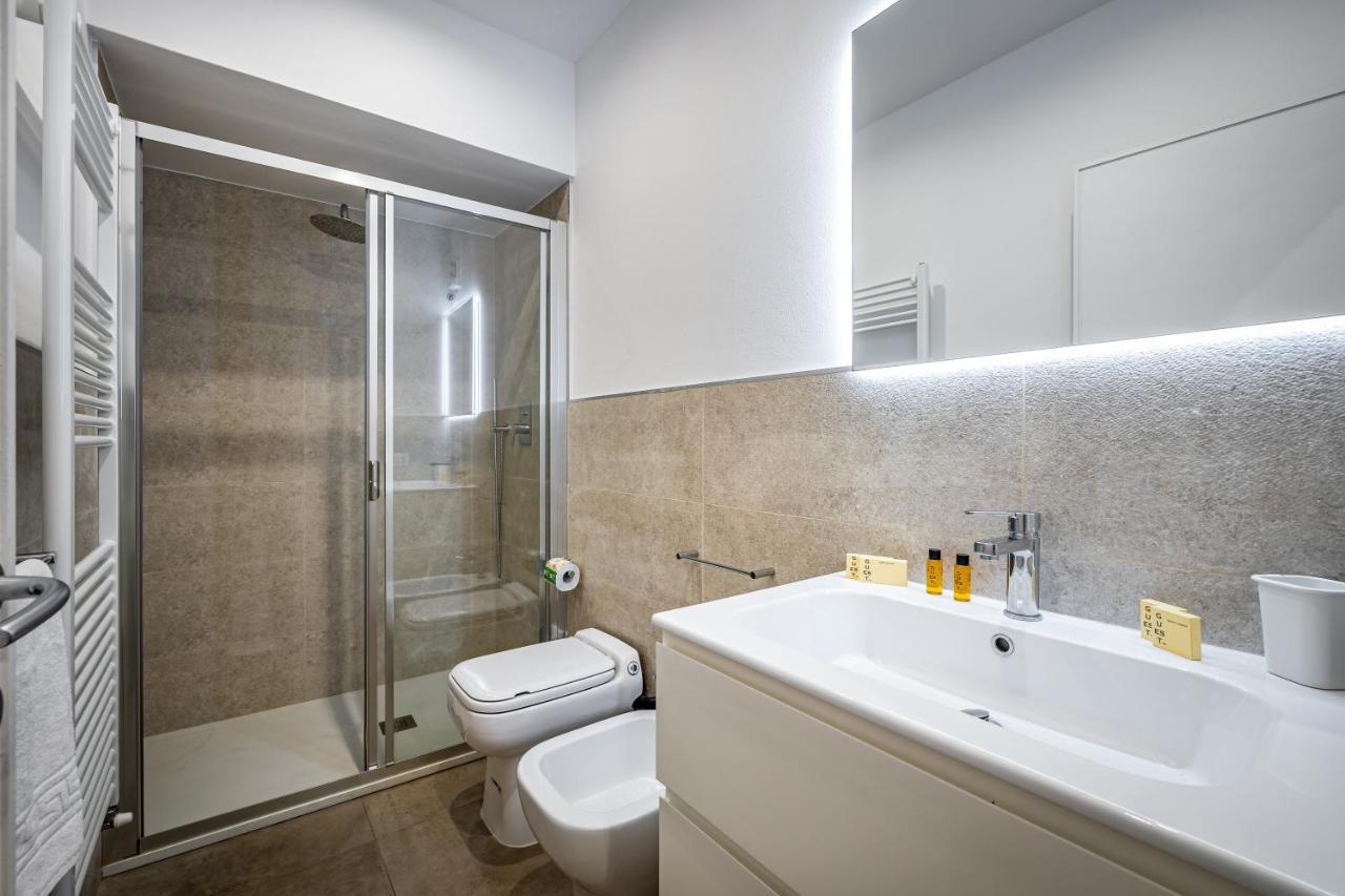 פירנצה Roommo Via Dei Pilastri Ambra מראה חיצוני תמונה